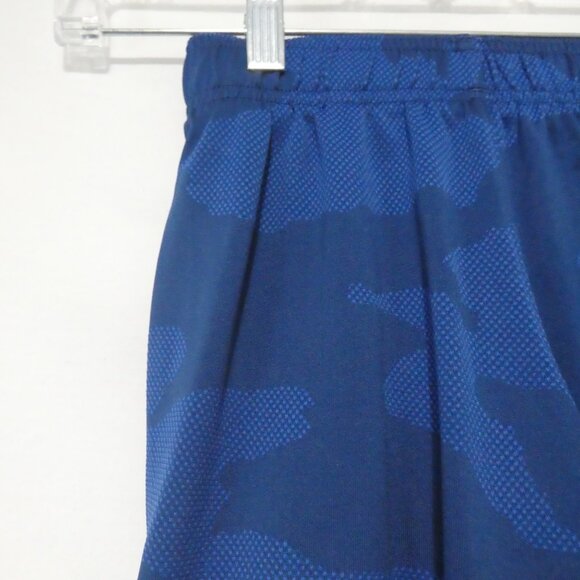 UNDER ARMOUR -Loose | youth xs - extra small | Blue Camo Exercise Shorts - Picture 9 of 14